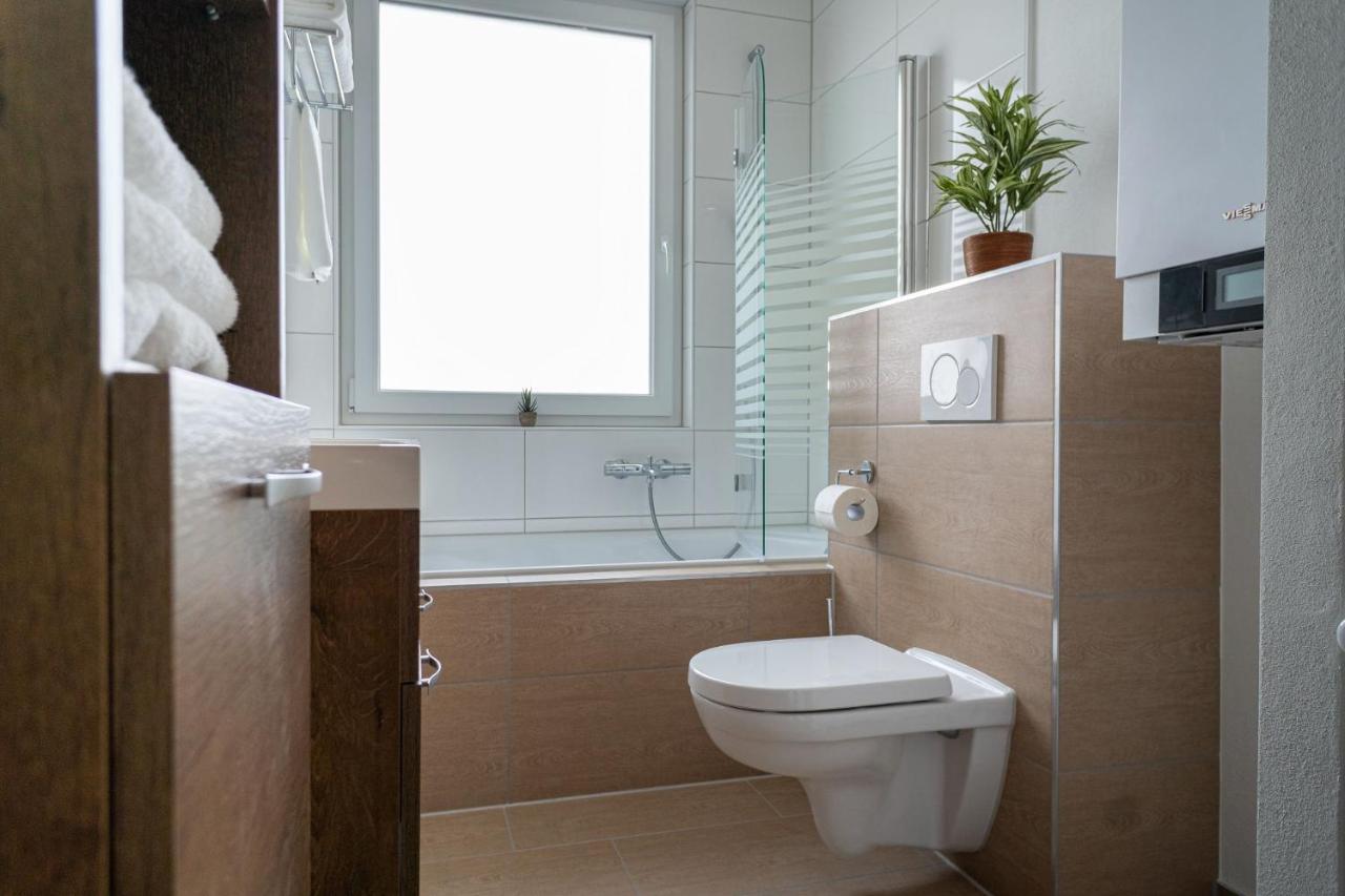 Beautiful Apartment In Town Centre Landstuhl Extérieur photo