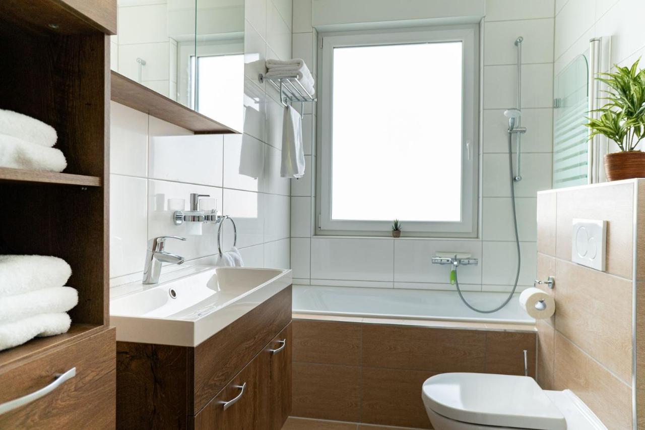 Beautiful Apartment In Town Centre Landstuhl Extérieur photo