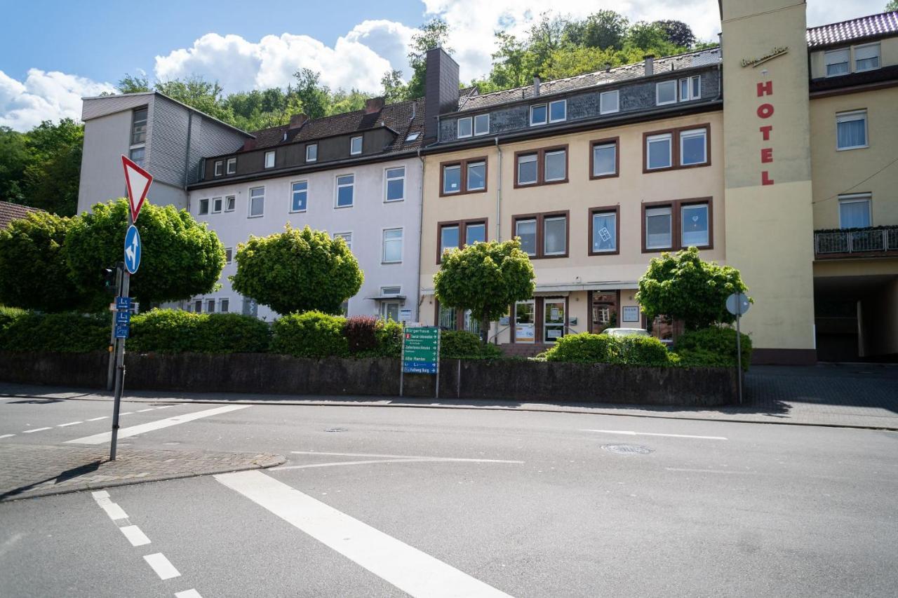Beautiful Apartment In Town Centre Landstuhl Extérieur photo